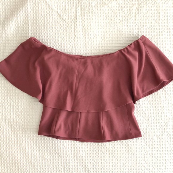 V Neckline Off the Shoulder Top - Picture 6 of 7